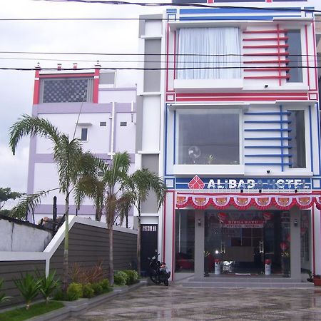 Alibaba Hotel Pangkalanbuun Exterior photo